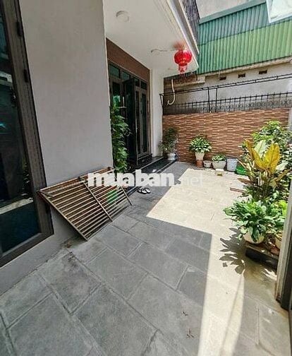 NHÀ ĐẸP THOÁNG 3 MẶT DÂN XÂY 102m*4T  NGÕ NÔNG RỘNG  CÁCH OTO 30M