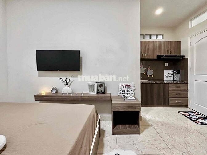 Căn hộ full nội thất cao cấp (máy hút mùi) ngay ngã tư Phú Nhuận