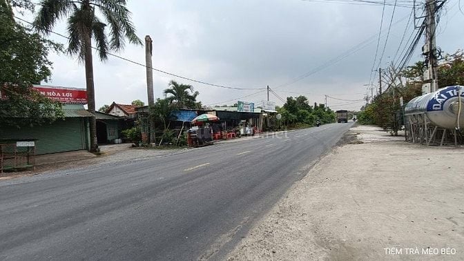 Đất thổ cư góc hai  mặt tiền  đường nguyễn thị rành 