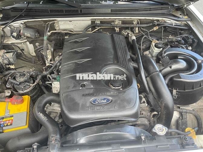 Bán xe Ford Everest 2009 AT máy dầu