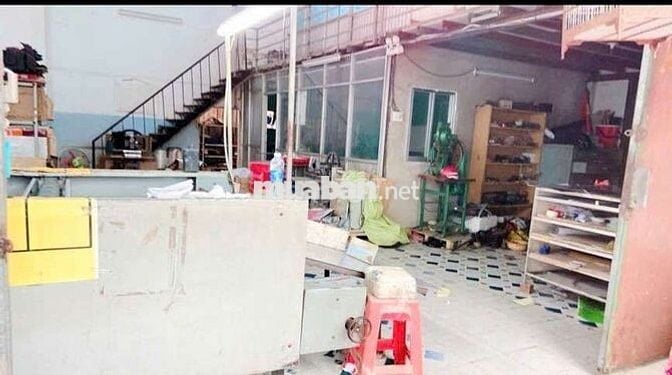 CHO  THUÊ  KHO   XƯỞNG (250m2) ĐƯỜNG LŨY BÁN BÍCH. QUẬN   TÂN  PHÚ
