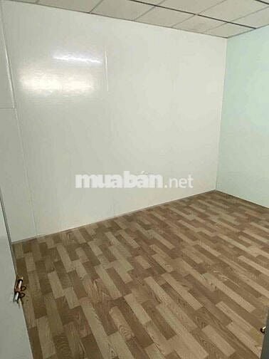 nhà 4x30m trống suốt có gác lửng 2 phòng ngủ 2wc, phù hợp cho may mặc