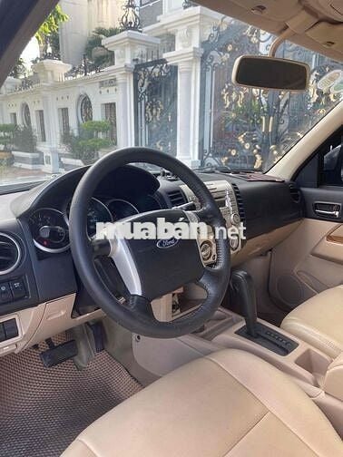 Bán xe Ford Everest 2009 AT máy dầu