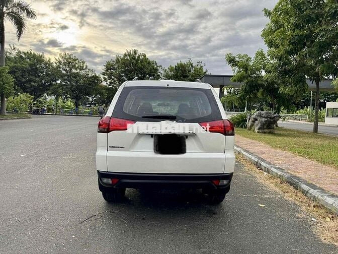 Mitsubishi Pajero Sport 2017 D 4x2 MT máy dầu