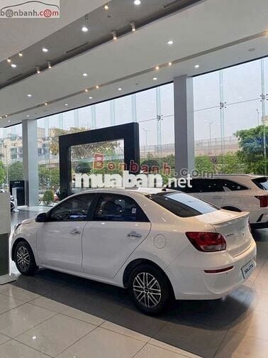 Kia Soluto 1.4 AT Deluxe 2025