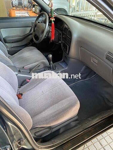 Toyota Camry 1993 số sàn, máy 2.2 .