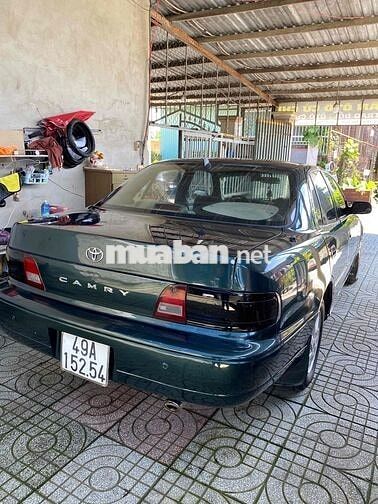 Toyota Camry 1993 số sàn, máy 2.2 .