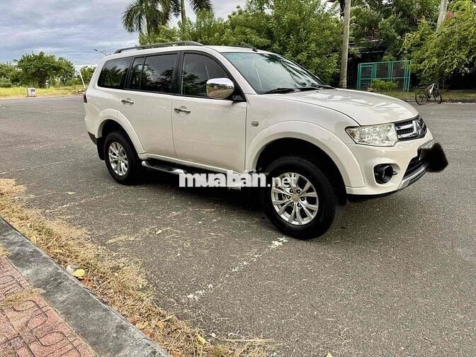 Mitsubishi Pajero Sport 2017 D 4x2 MT máy dầu