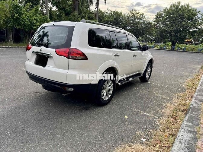 Mitsubishi Pajero Sport 2017 D 4x2 MT máy dầu