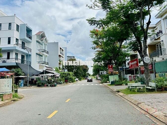 CẦN BÁN NHÀ PHỐ LOVERA PARK - MẶT TIỀN ĐƯỜNG 20M - LIỀN KỀ TRƯỜNG HỌC