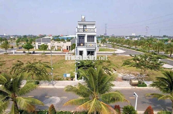 📍 Vị trí cực đẹp: gần Quận 5, Quận 6, Quận 8, Quận Bình Tân – di chuyể