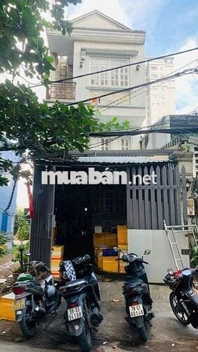 Cho thuê nhà nguyên căn.Đường Nguyễn Xí.Phường 26. Quận Bình Thạnh.