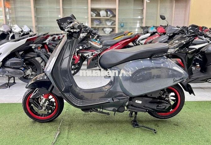 THANH LÝ VESPA SPRINT SIÊU LƯỚT XÁM ĐẶC BIỆT