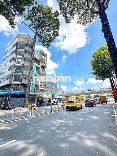 Cho thuê Nhà Quận 10, đường Nguyễn Tri Phương , 5x20m 6 lầu