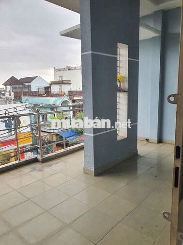 Cho thuê nhà mặt tiền kinh doanh đường Bà Triệu , Thị Trấn Hóc Môn