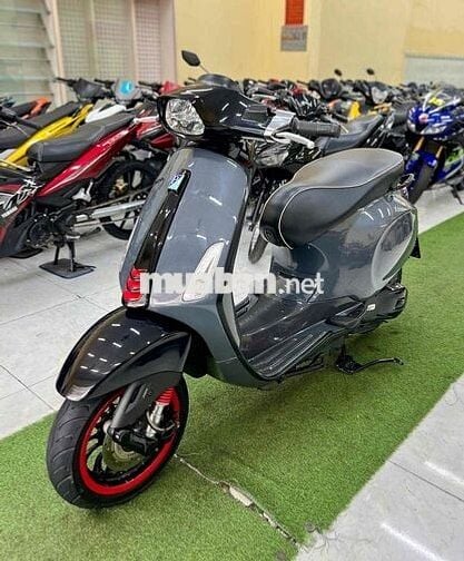 THANH LÝ VESPA SPRINT SIÊU LƯỚT XÁM ĐẶC BIỆT