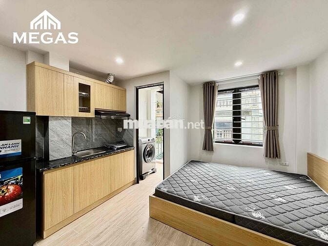 CHO THUÊ STUDIO BAN CÔNG CỬA SỔ FULL NỘI THẤT NGAY ĐƯỜNG PHẠM VĂN ĐỒNG