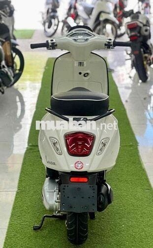 THANH LÝ VESPA SIÊU LƯỚT ZIN KENG