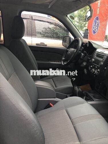 Ford Everest 2014 Máy Dầu Số Tự Động