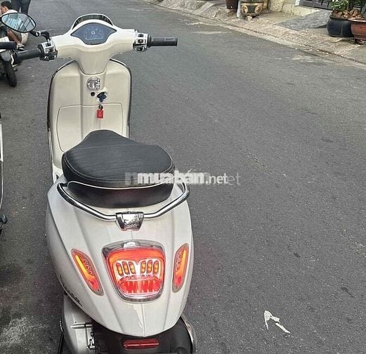 Cần bán Vespa Prima up full Sprint Iget