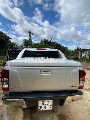 Isuzu Dmax 2015 LS 2.5 4x2 MT