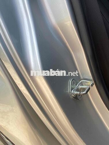 Isuzu Dmax 2015 LS 2.5 4x2 MT