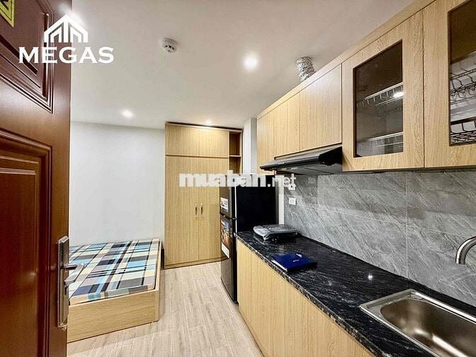 CHO THUÊ STUDIO BAN CÔNG CỬA SỔ FULL NỘI THẤT NGAY ĐƯỜNG PHẠM VĂN ĐỒNG