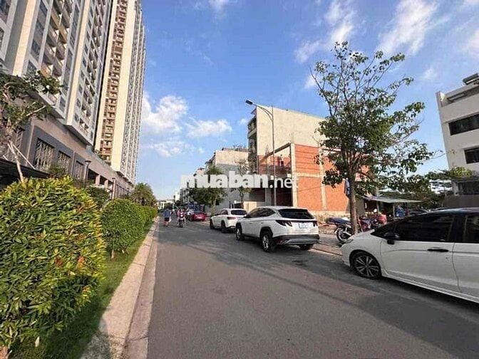 Chính chủ cho thuê nhà phố KDC Him Lam ở & Kinh doanh văn phòng rất ok