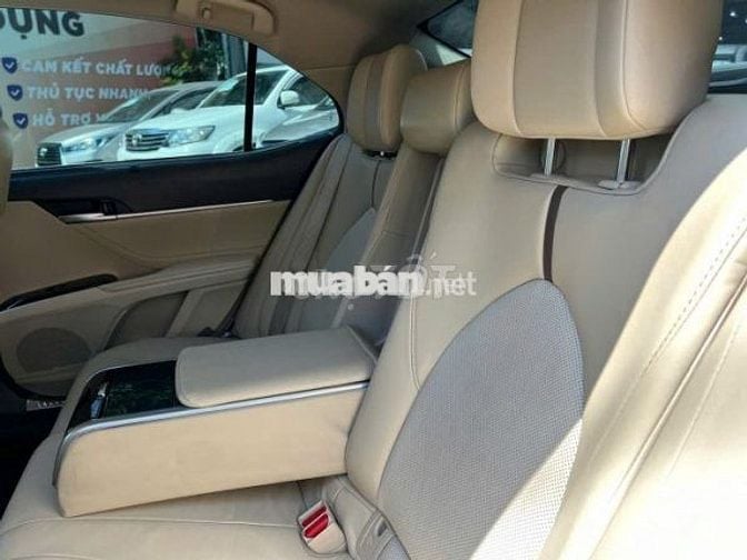 Toyota Camry 2024 2.5Q - 120000 km
