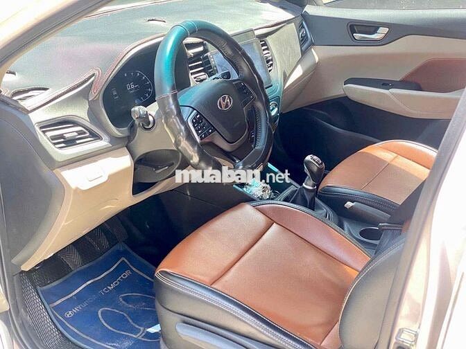 Hyundai Accent 2024 1.4 MT bản đủ