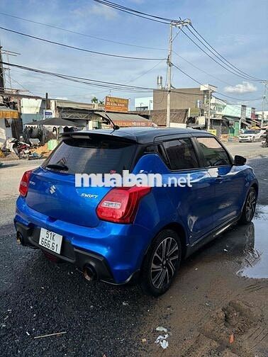 Suzuki Swift 2023 - 12600 km