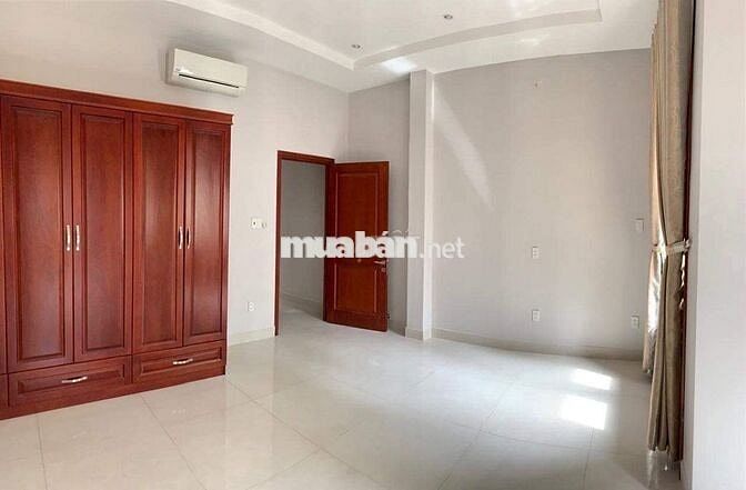 CHO THUÊ NHÀ MẶT TIỀN ĐƯỜNG LẠC LONG QUÂN _4,5X22M_ TRỆT 3 LẦU