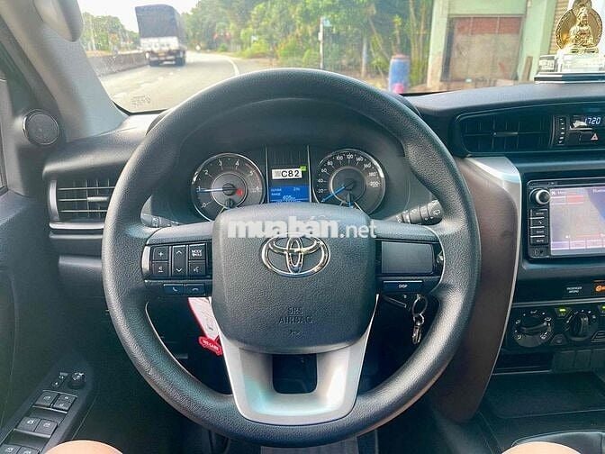 Fortuner 2016 đk 2017 MT máy dầu odo 12 ngàn km
