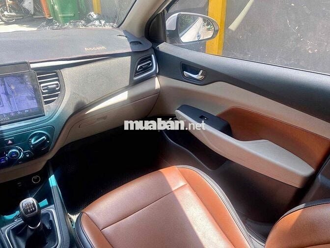 Hyundai Accent 2024 1.4 MT bản đủ