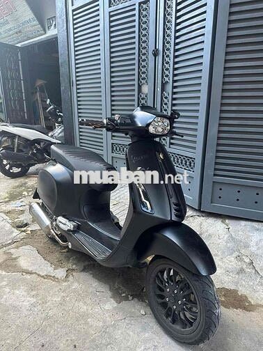 vespa sprint 125 abs dki 2023 đen bóng