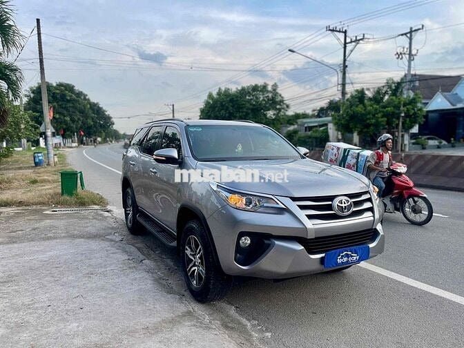 Fortuner 2016 đk 2017 MT máy dầu odo 12 ngàn km