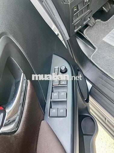 Fortuner 2016 đk 2017 MT máy dầu odo 12 ngàn km
