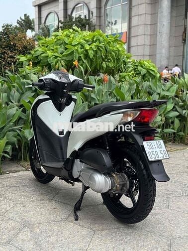 sh150i nhâp ý 2011 zin biên số đấu giá sang tên ok
