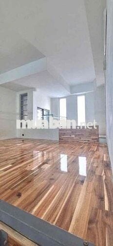 Duplex gác cao 1m8 cách VHU 1,5km 35m2 ở 3 bạn thang máy bảo vệ GIÁ 4🍠