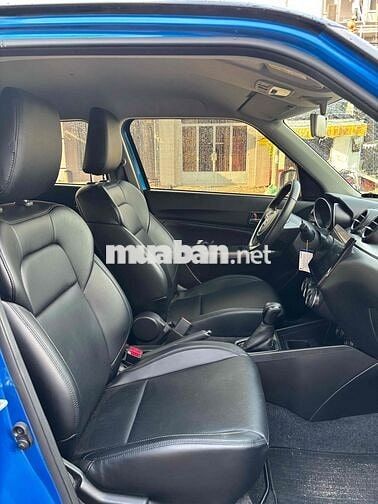 Suzuki Swift 2023 - 12600 km