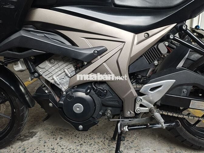 BÁN SUZUKI GSX-S150 CHÍNH CHỦ-GIÁ 27 TRIỆU (CÓ TL)
