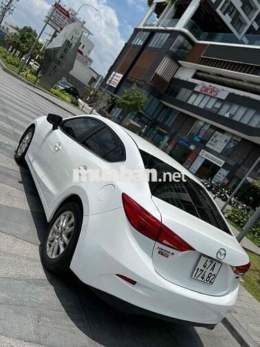 Mazda 3 2016 1.5 AT xe đẹp sẵn dùng giá rẻ