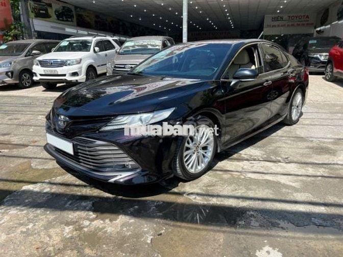 Toyota Camry 2024 2.5Q - 120000 km