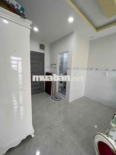 phòng full nội thất, ban công cửa sổ - Gần bx Miền Tây, AEON Bình Tân
