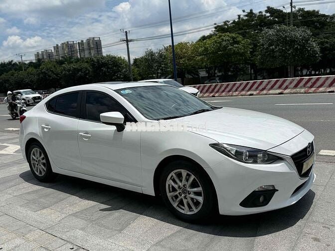 Mazda 3 2016 1.5 AT xe đẹp sẵn dùng giá rẻ