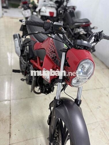 Thanh lý kimco kpai 50cc học sinh dáng thể thao