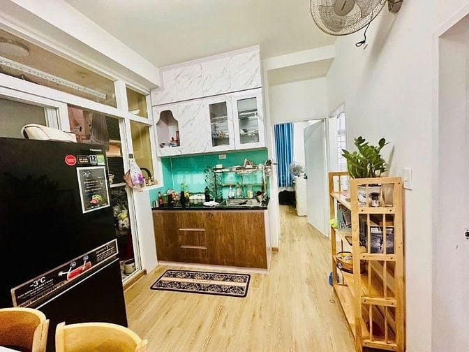 C/c Phú Đạt - Ung Văn Khiêm, Bình Thanh: 95m2, 3p ngủ, 2wc, NT, 15tr/t