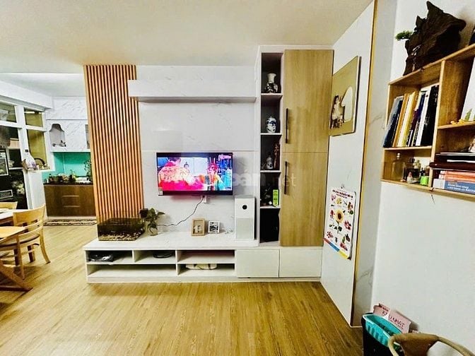 C/c Phú Đạt - Ung Văn Khiêm, Bình Thanh: 95m2, 3p ngủ, 2wc, NT, 15tr/t