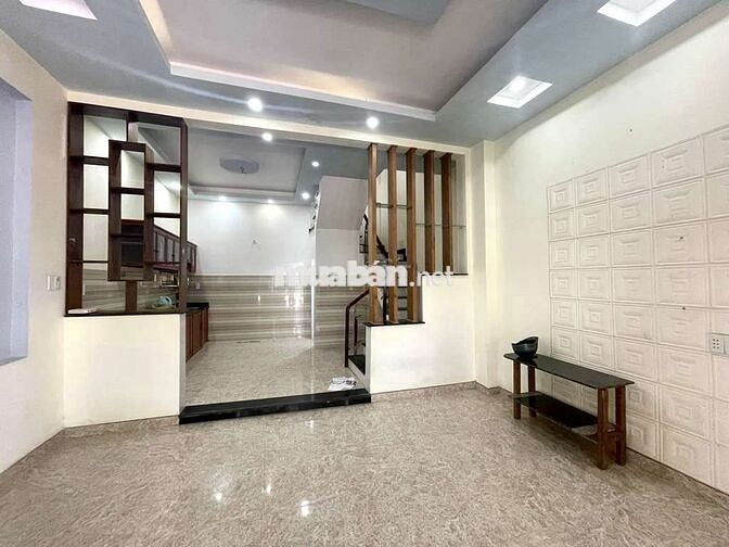 NHÀ NGANG HIẾM - HẺM 8M - THẠNH XUÂN QUẬN 12