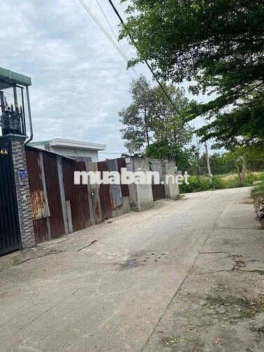 SIÊU PHẨM 2 TẦNG NGAY TRỊNH THỊ MIẾNG GIÁ NGỢP CẦN BÁN GẤP